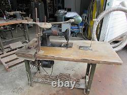 Vintage Singer 96-10 Industrial Medium To Heavy Duty Sewing Machine Good