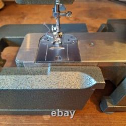 Vintage Singer HD 105 C Heavy Duty Free Arm Sewing Machine Tested See Video