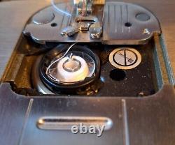 Vintage Singer HD 105 C Heavy Duty Free Arm Sewing Machine Tested See Video