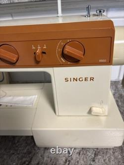 Vintage Singer Model 5522 Sewing Machine Metal Heavy Duty! Free Arm, Working