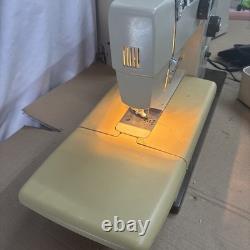Vintage Super Clean Working RICCAR 808E Sewing Machine Heavy Duty Metal W Case