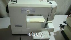 Vintage WHITE 1505 Heavy Duty Sewing Machine Zigzag TESTED with foot pedal