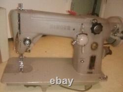 Vintage singer 306w heavy duty sewing machine