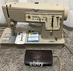Vtg 1972 SINGER Stylist Zig-Zag Model 457 Sewing Machine Heavy Duty with Pedal