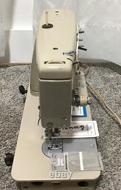 Vtg 1972 SINGER Stylist Zig-Zag Model 457 Sewing Machine Heavy Duty with Pedal