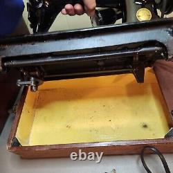 WORKING Vintage Heavy Duty Singer 99K 1957 Sewing Machine 3/4 Size