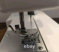 White 1866 HEAVY DUTY SEWING MACHINE with Foot Control & Accessories