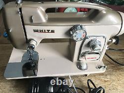 White Sewing Machine Model 764 Heavy Duty Zigzag
